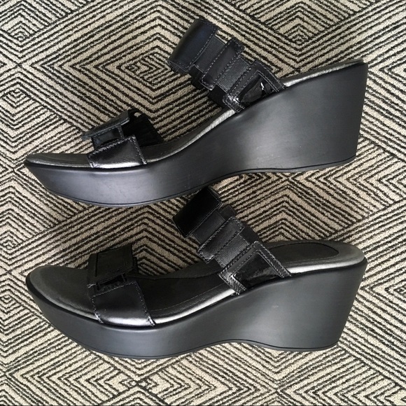 black and silver wedge sandals